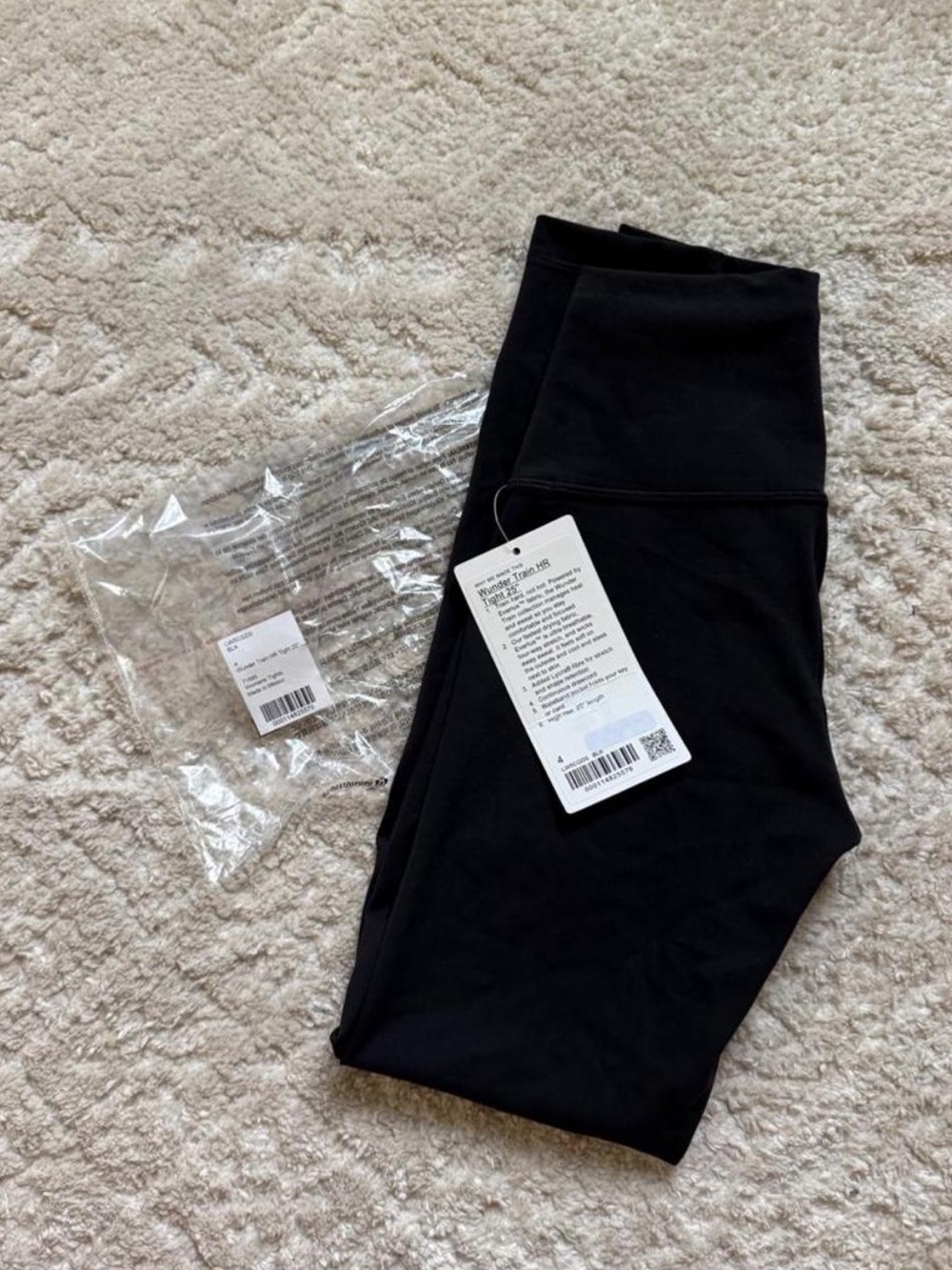 nwt Lululemon 25” wunder train black leggings